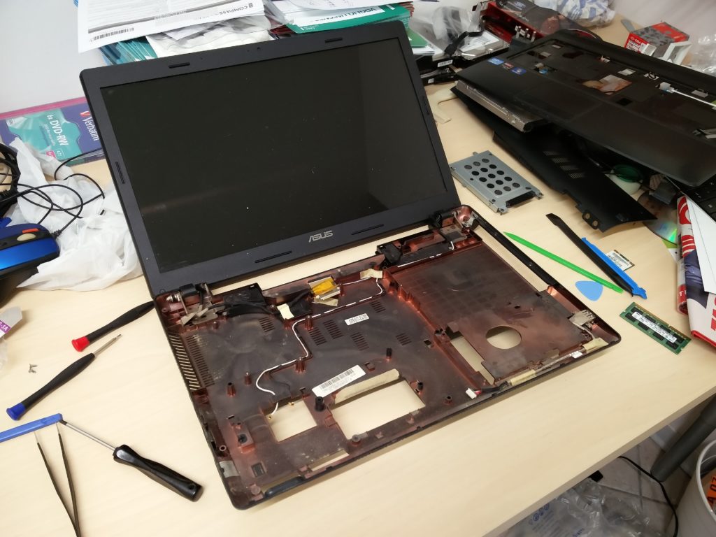 NON SI ACCENDE IL MONITOR DEL PORTATILE?
